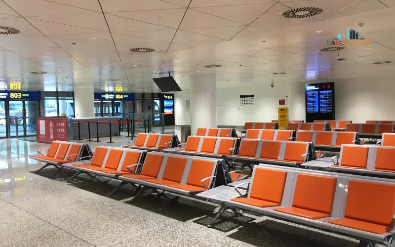 Salah Al Din Metro Station waiting area