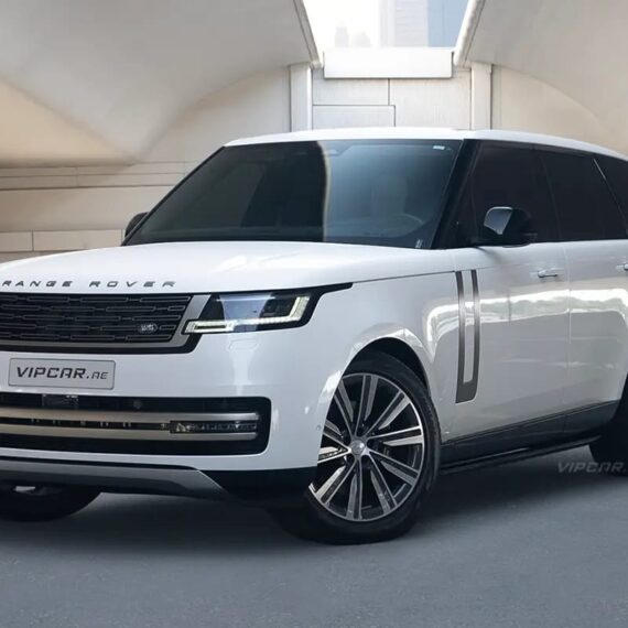 Range Rover rental in Dubai