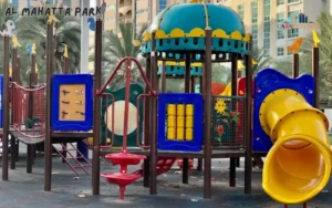 Al Mahatta Park kids playing